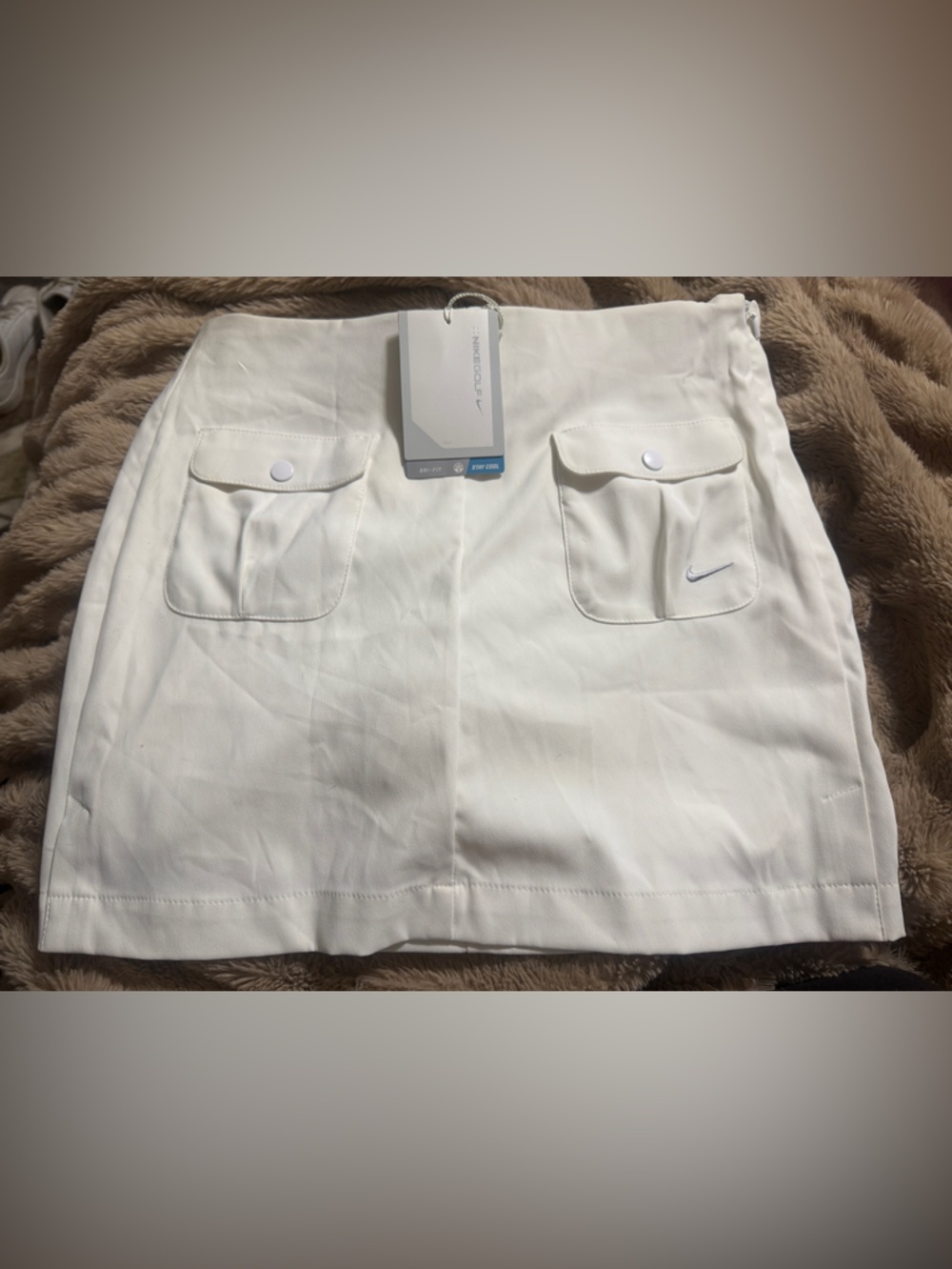 Nike White Pocket Golf Skirt girls ages 10-12 size medium. NWT Dri-Fit Skort
